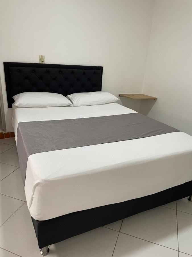 Hotel Picasso 70 Medellin Ngoại thất bức ảnh