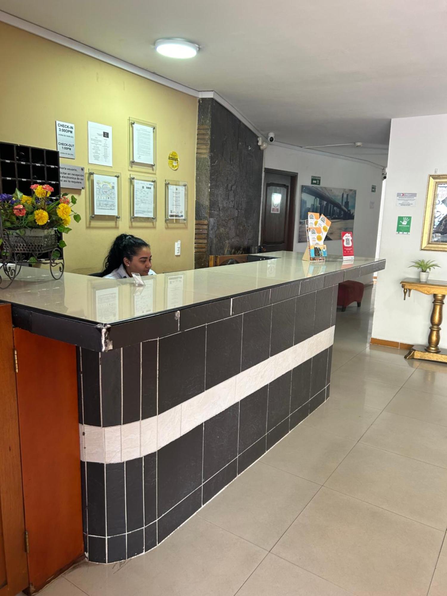 Hotel Picasso 70 Medellin Ngoại thất bức ảnh